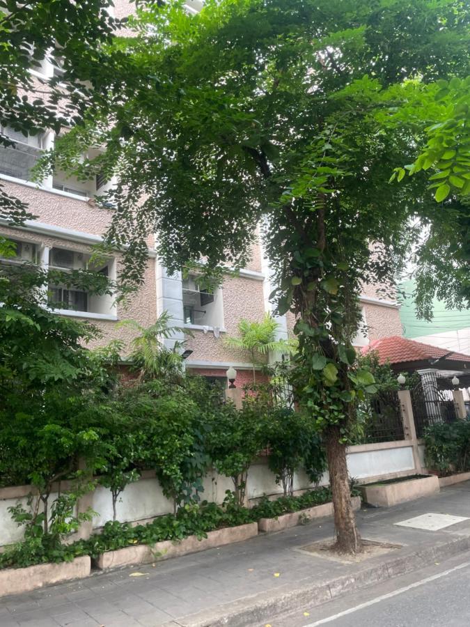 Viriyapon Apartment Bangkok Luaran gambar
